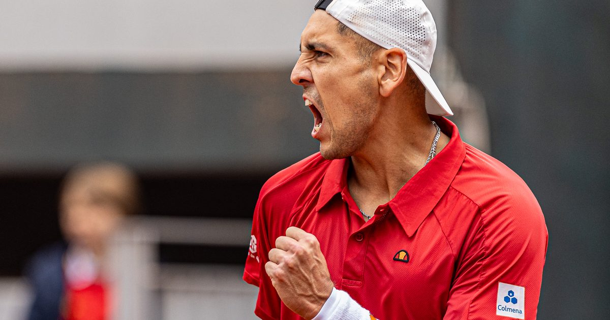 Alejandro Tabilo defeats Tommy Paul to advance in Tokyo ATP 500